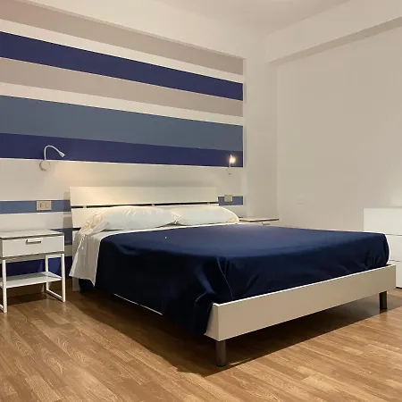 Marina Di Petrolo Hotel apartamentowy *