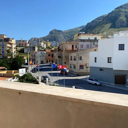 Marina Di Petrolo * Castellammare del Golfo